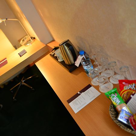 Anemon Grand Manisa Otel Zewnętrze zdjęcie
