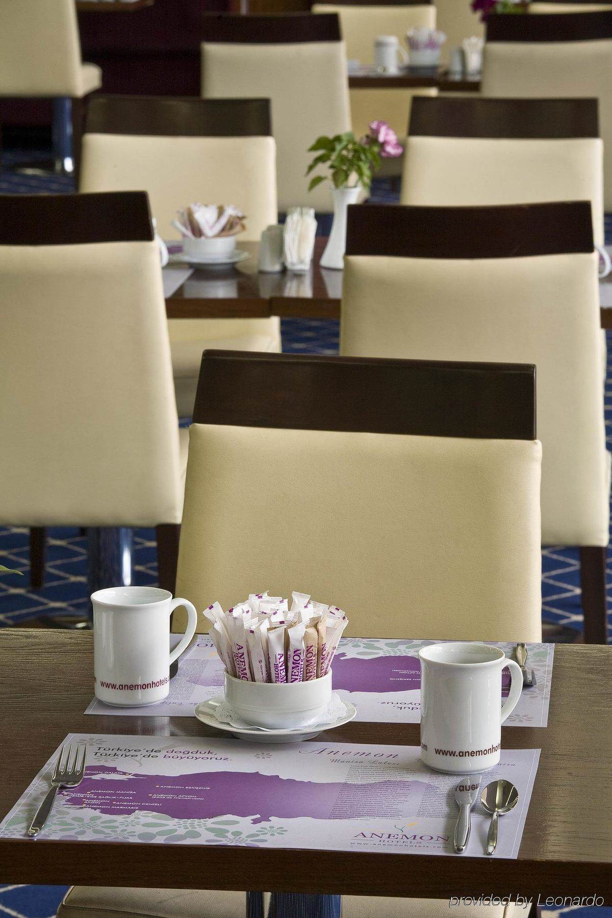 Anemon Grand Manisa Otel Restauracja zdjęcie