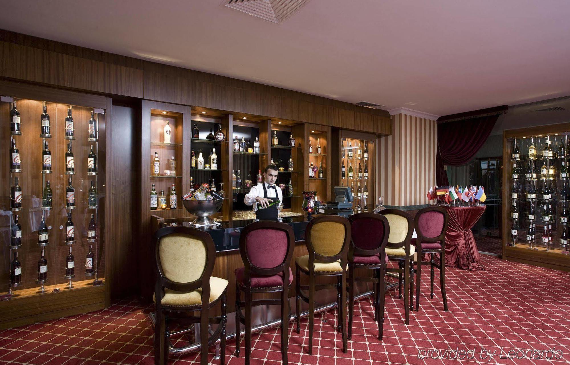 Anemon Grand Manisa Otel Restauracja zdjęcie