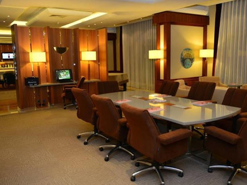 Anemon Grand Manisa Otel Zewnętrze zdjęcie