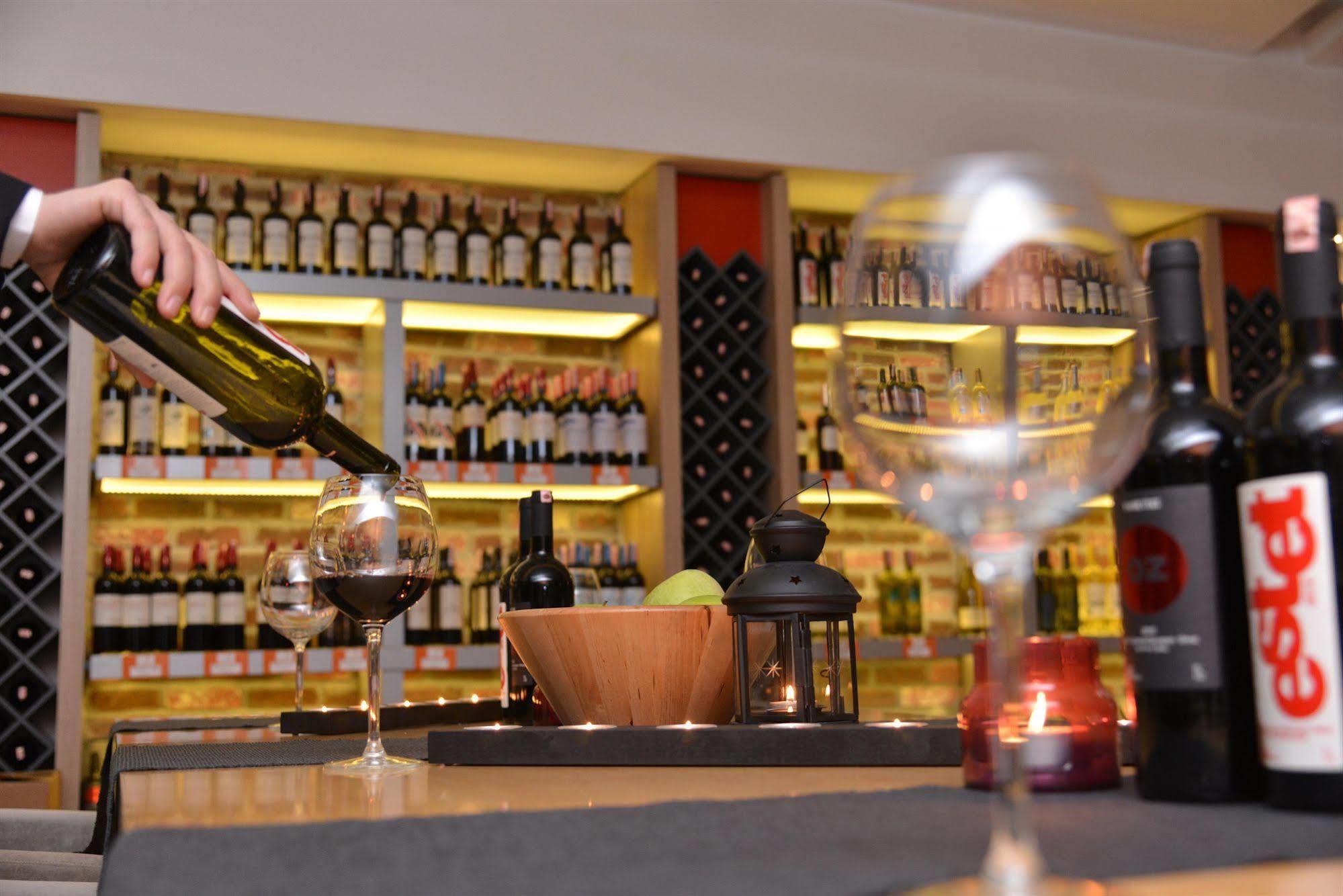 Anemon Grand Manisa Otel Zewnętrze zdjęcie